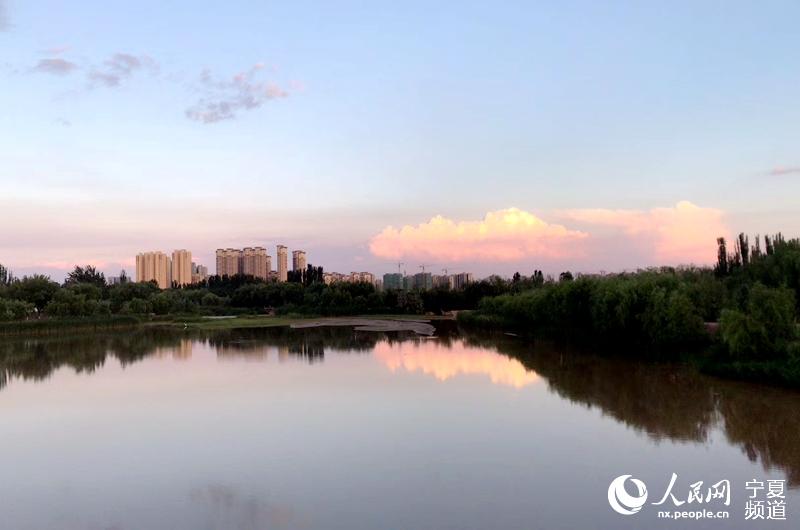 {ˮˮ칲һɫW w╔z