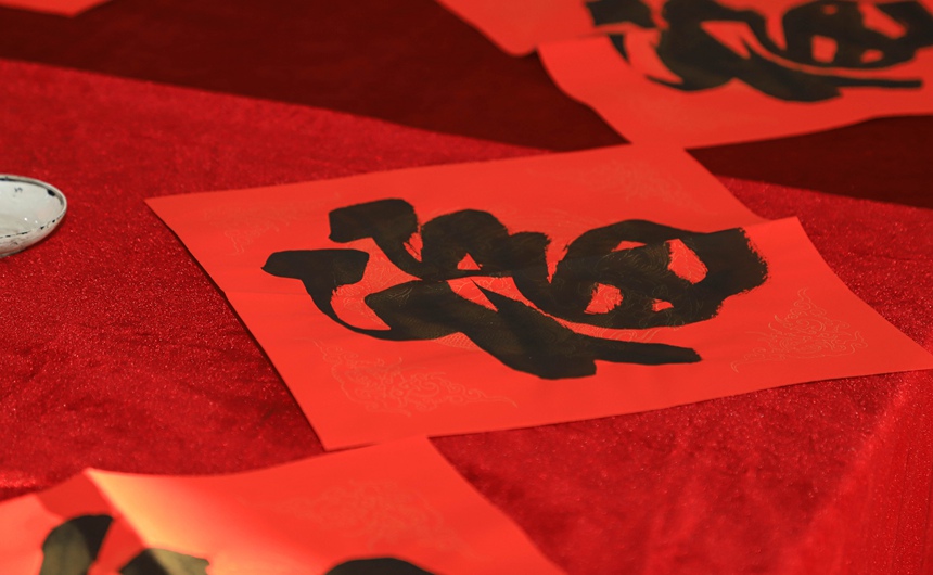 ģף īhůÏdD