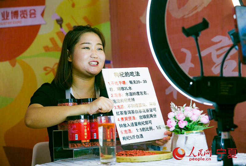 ڬFֱB轳Է W z