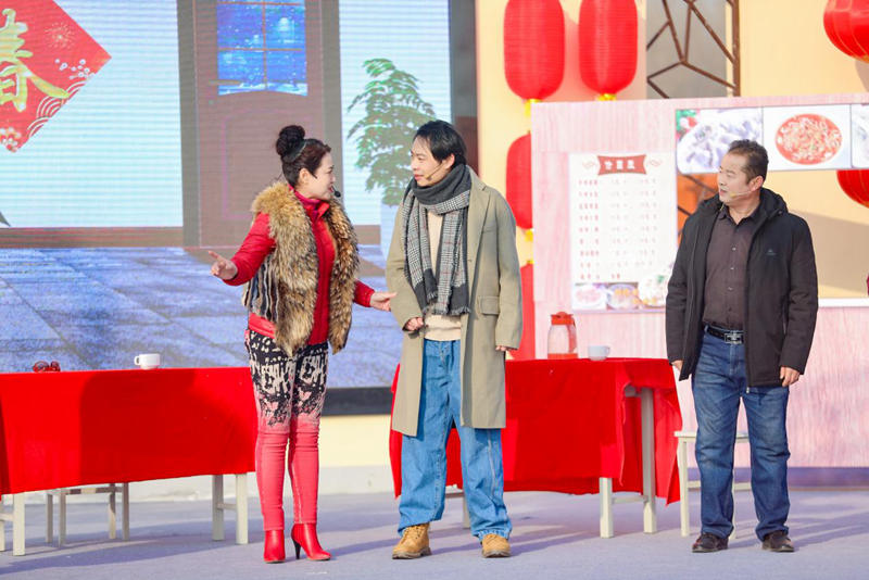 鄉村春晚現場。靈武市委宣傳部供圖