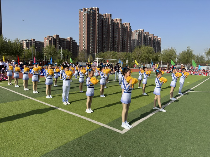 三年級《寶貝加油》。李藝杭攝